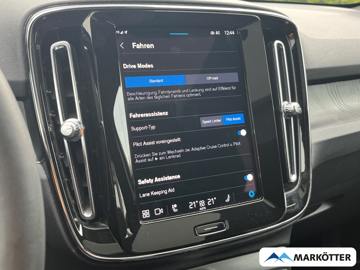 Fahrzeugabbildung Volvo C40 Plus Recharge Twin Motor AWD/ACC/BLIS/Pano