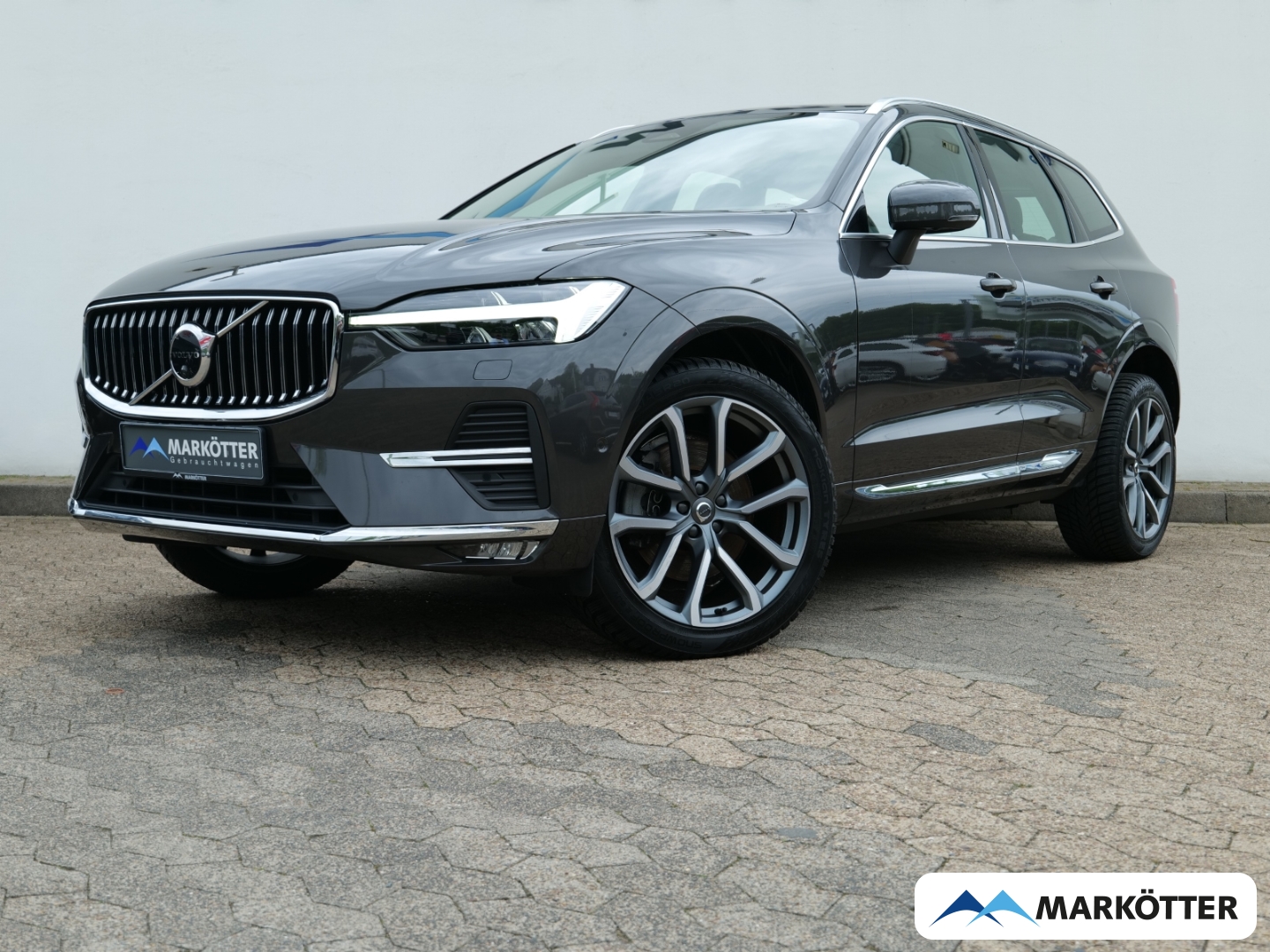 Fahrzeugabbildung Volvo XC60 B4 AWD Plus Bright /20 Zoll/360/ACC/