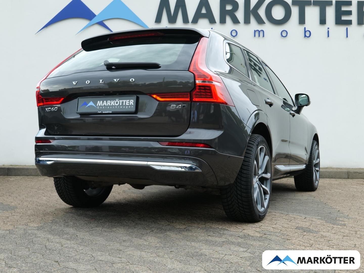 Fahrzeugabbildung Volvo XC60 B4 AWD Plus Bright /20 Zoll/360/ACC/