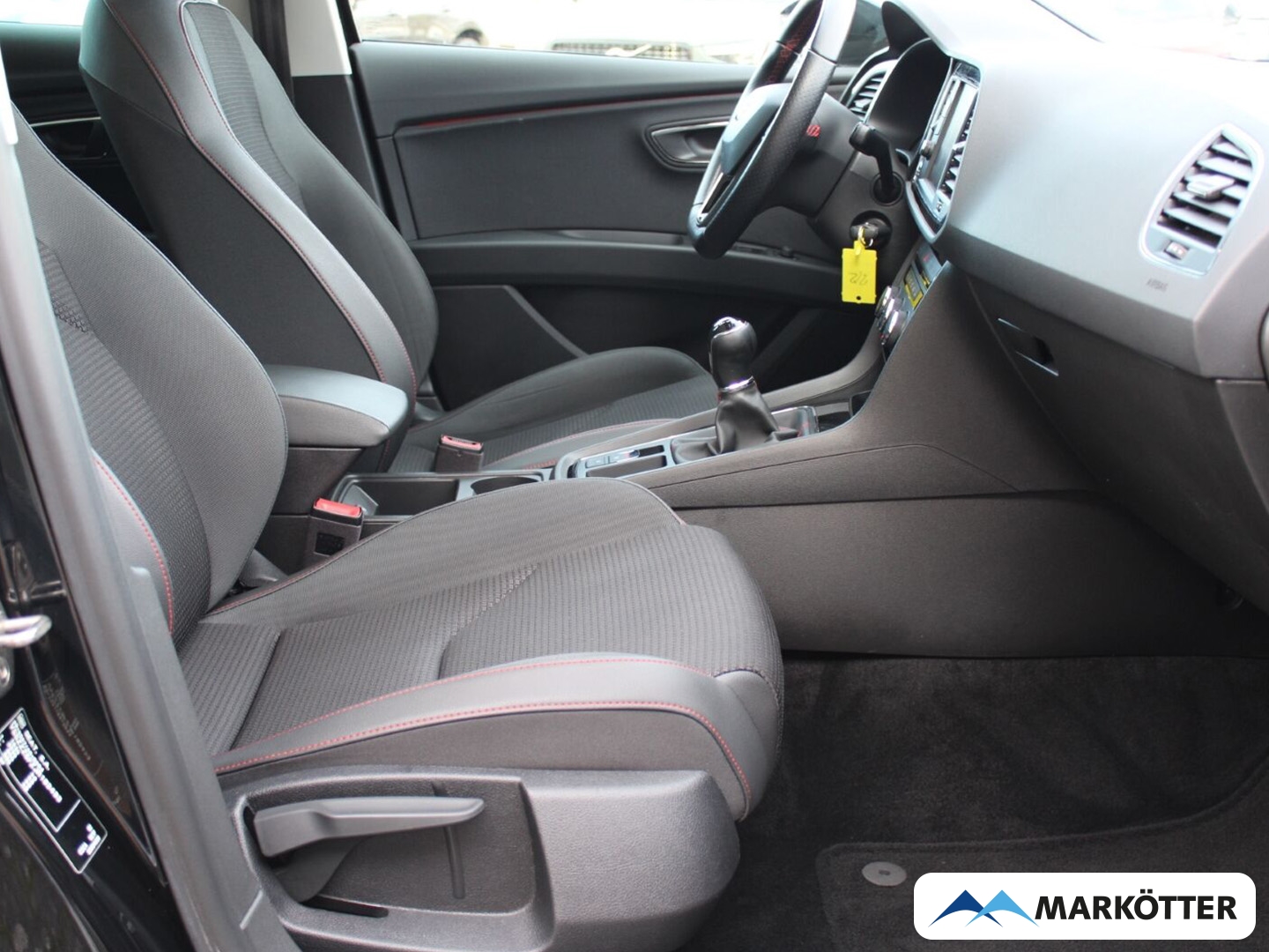 Fahrzeugabbildung SEAT Leon ST FR PDC/NAVI/PANO/BT/SHZ