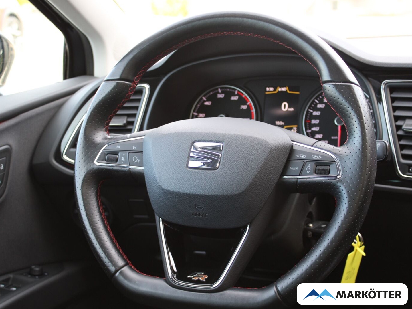 Fahrzeugabbildung SEAT Leon ST FR PDC/NAVI/PANO/BT/SHZ