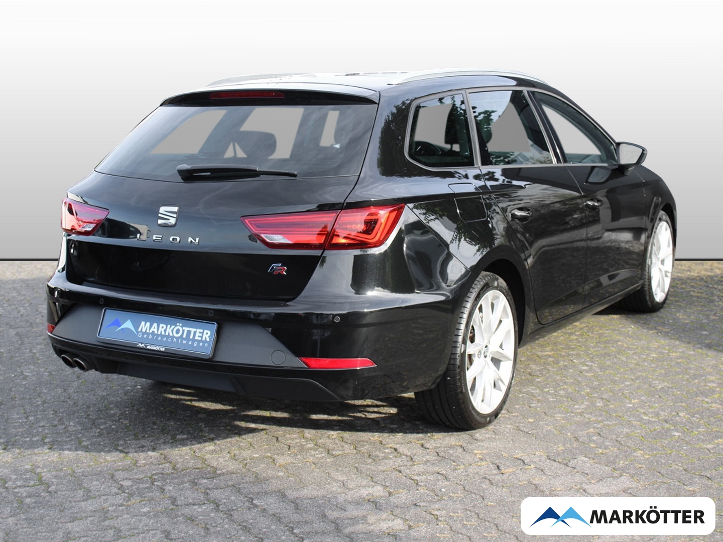 Fahrzeugabbildung SEAT Leon ST FR PDC/NAVI/PANO/BT/SHZ