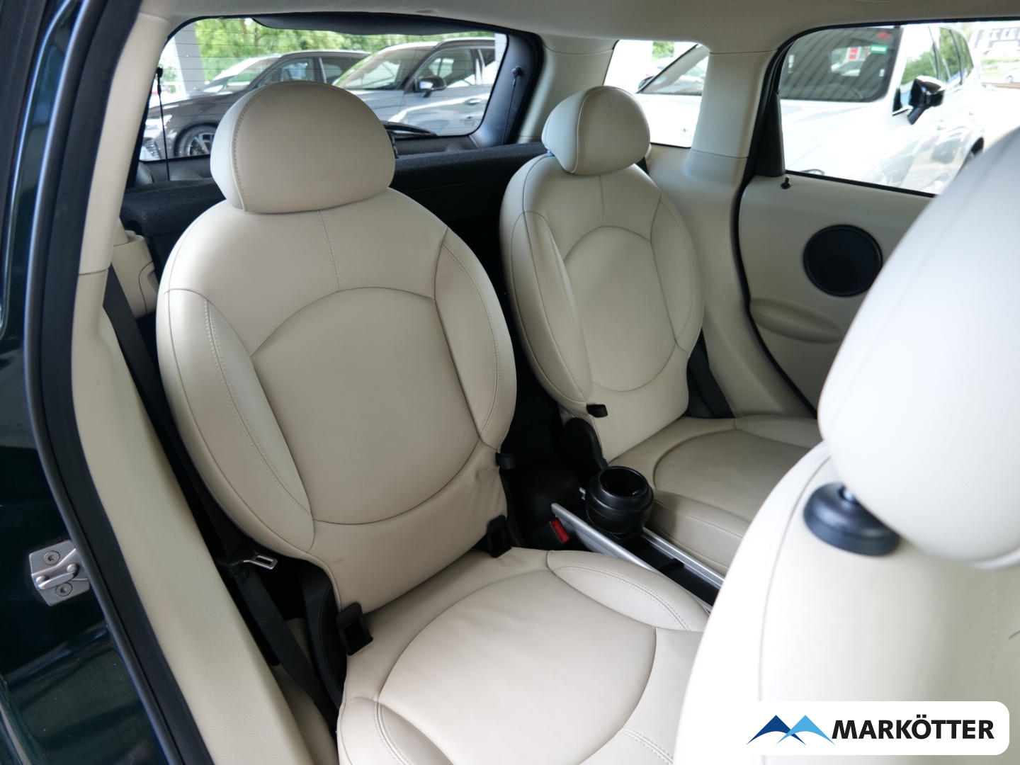 Fahrzeugabbildung MINI Cooper D Countryman Bi-Xenon/SHZ/NAVI/PDC/
