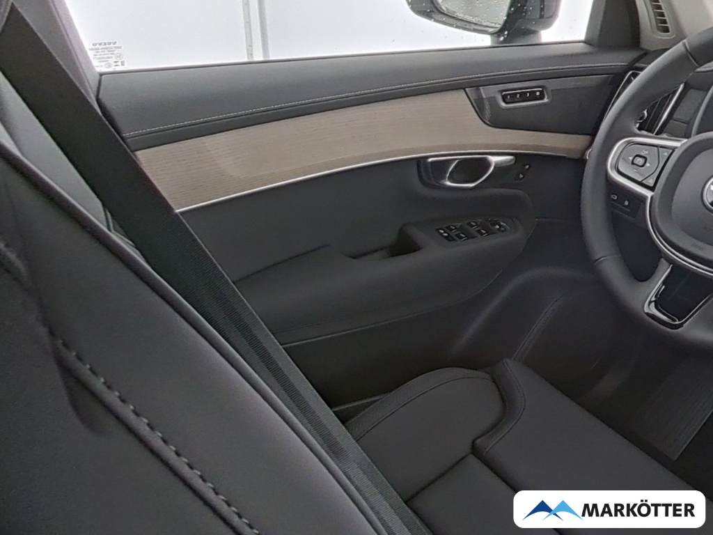 Fahrzeugabbildung Volvo XC90 T8 AWD Plus Dark Recharge ACC/Pano/HUD/360°