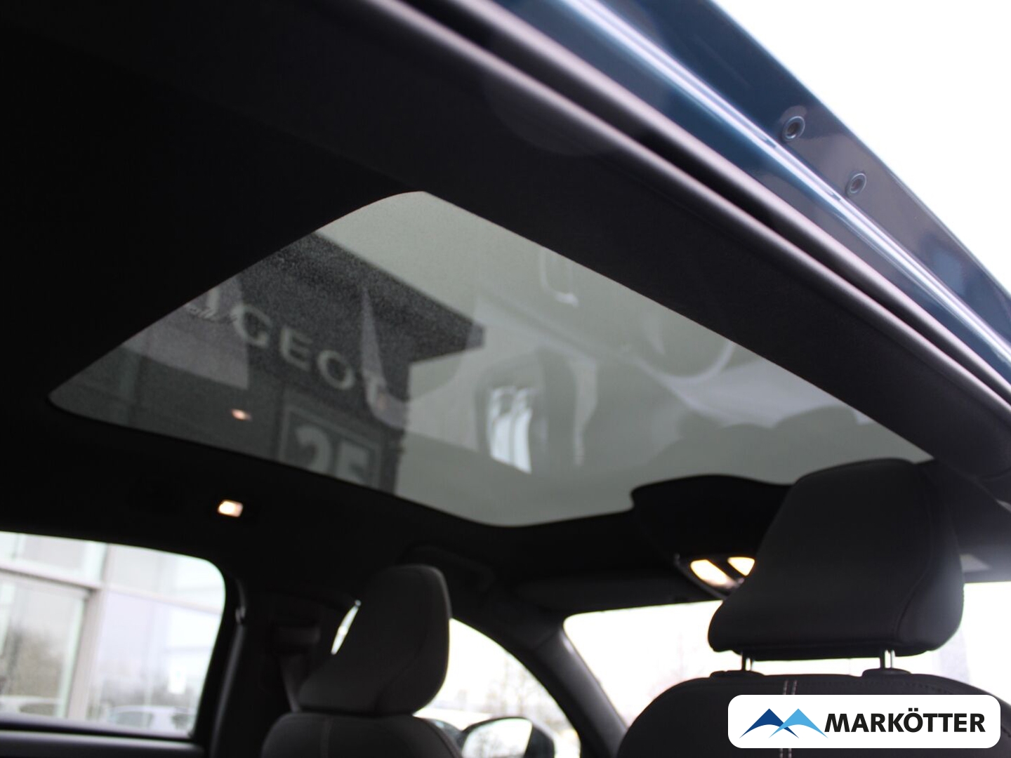 Fahrzeugabbildung Volvo C40 Ultimate Recharge Pure Electric AWD ACC/PANO