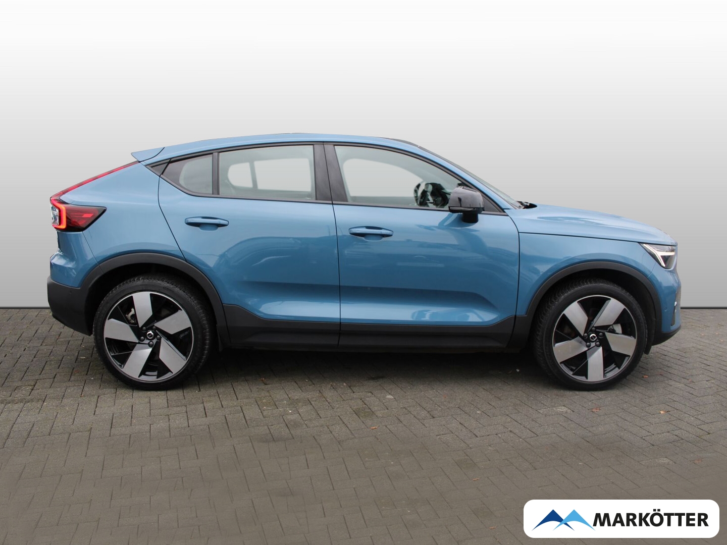 Fahrzeugabbildung Volvo C40 Ultimate Recharge Pure Electric AWD ACC/PANO