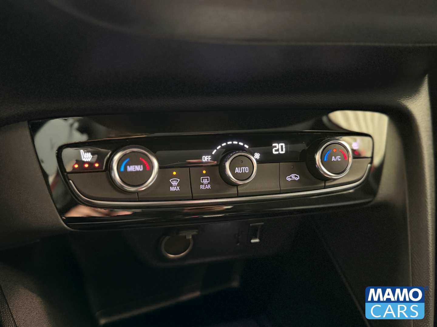 Fahrzeugabbildung Opel Corsa F Elegance SHZ/CAM/PDC/NAVI/BLIS