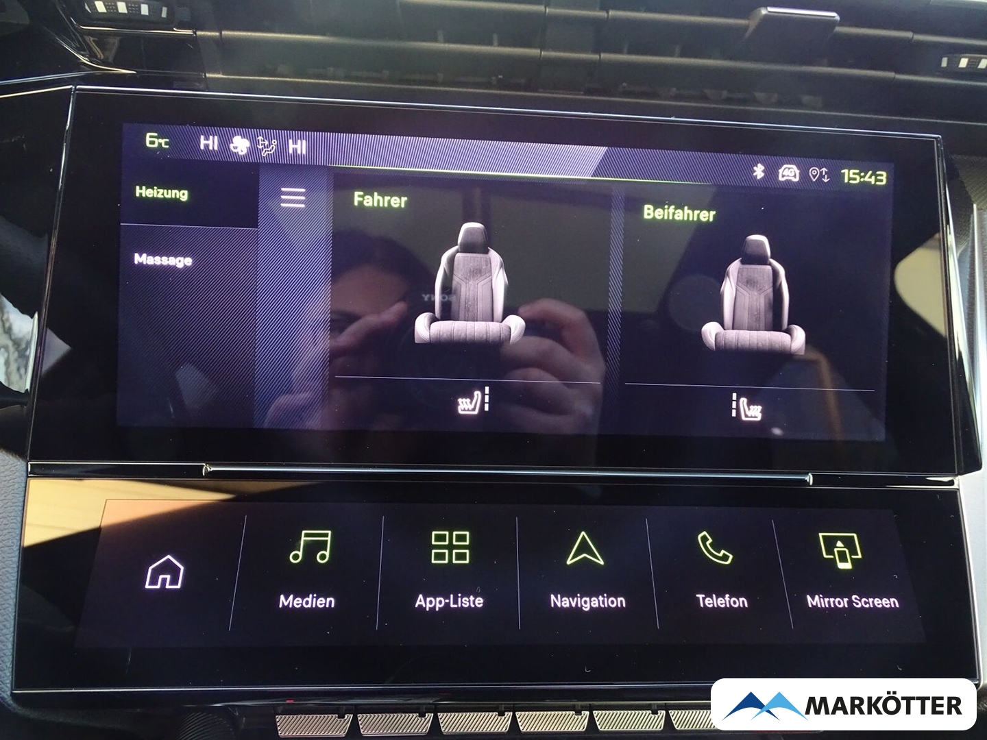 Fahrzeugabbildung Peugeot 308 SW Hybrid 145 GT Facelift, Alcantara, Premium, Surrounding,