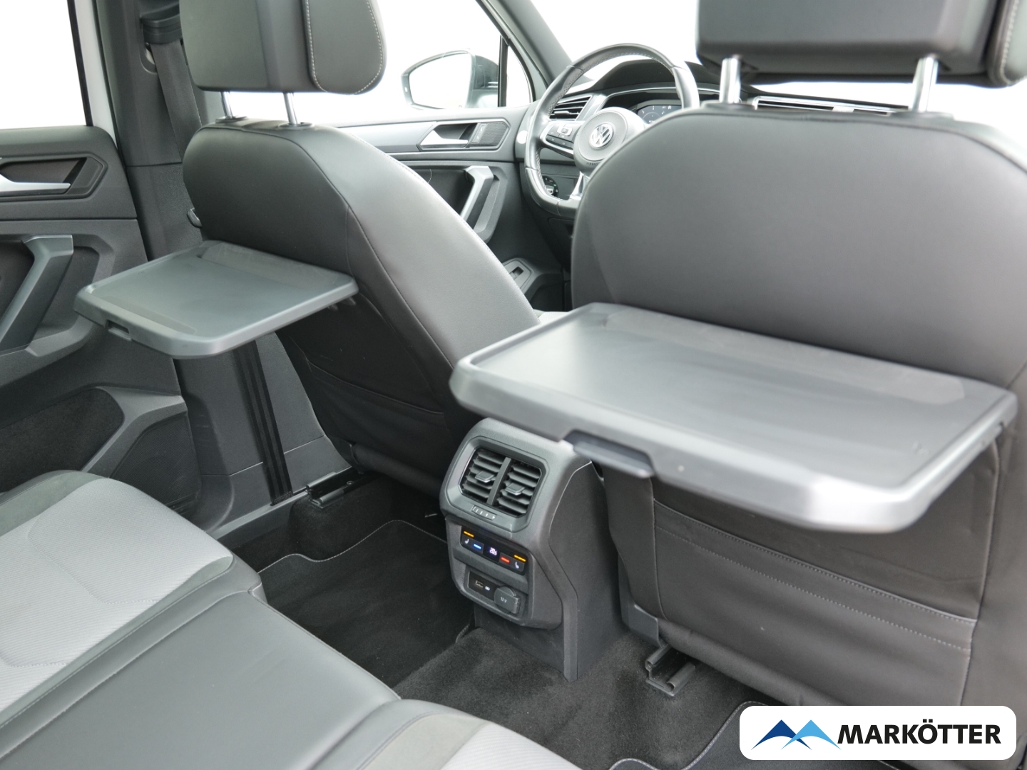 Fahrzeugabbildung Volkswagen Tiguan 2.0 TDI R-Line Black ACC/Pano/360/HuD/AHK