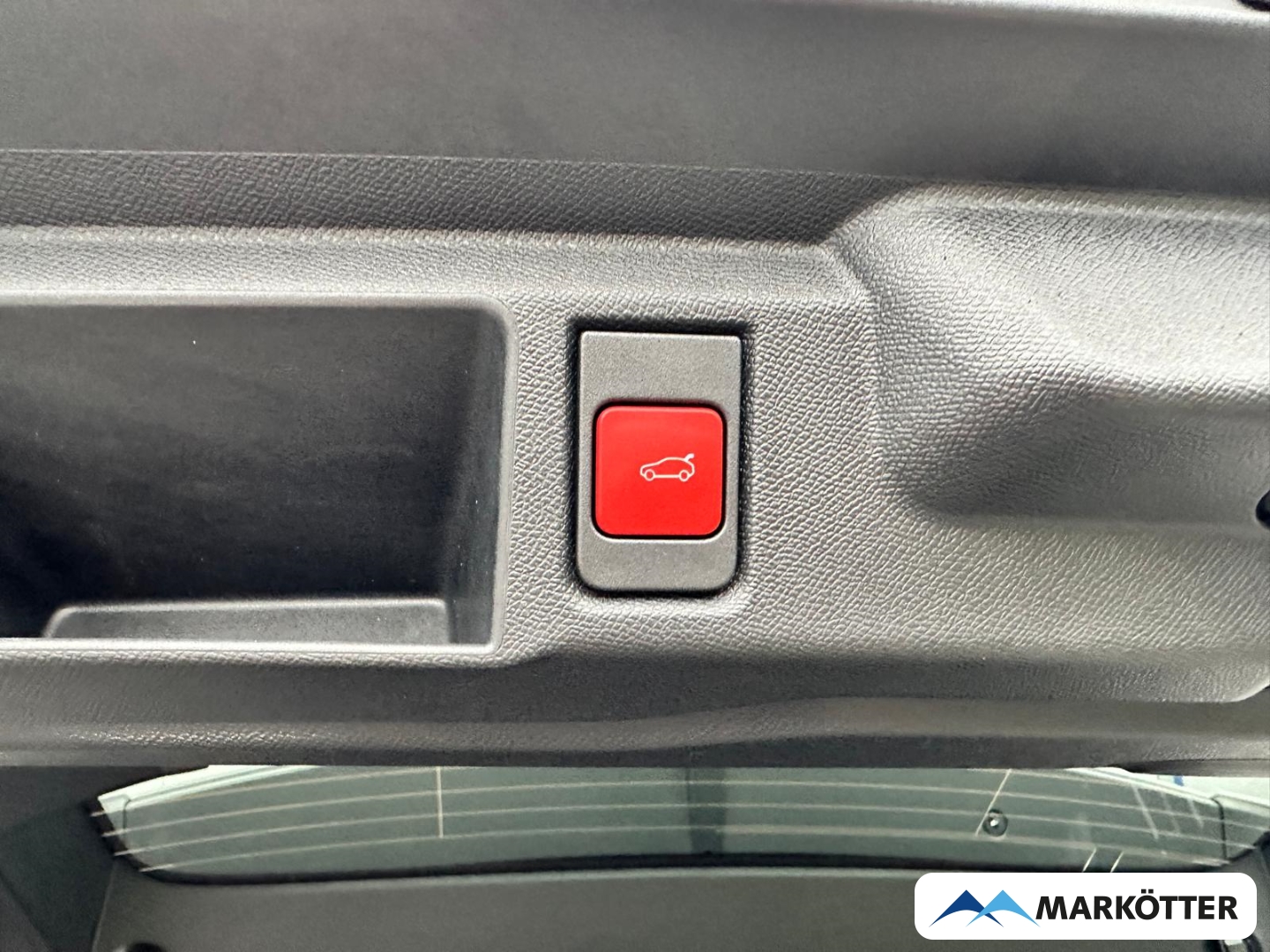 Fahrzeugabbildung Opel Grandland 1.2 48V MHEV 107 kW GS 360°/AHK/Allwetter.