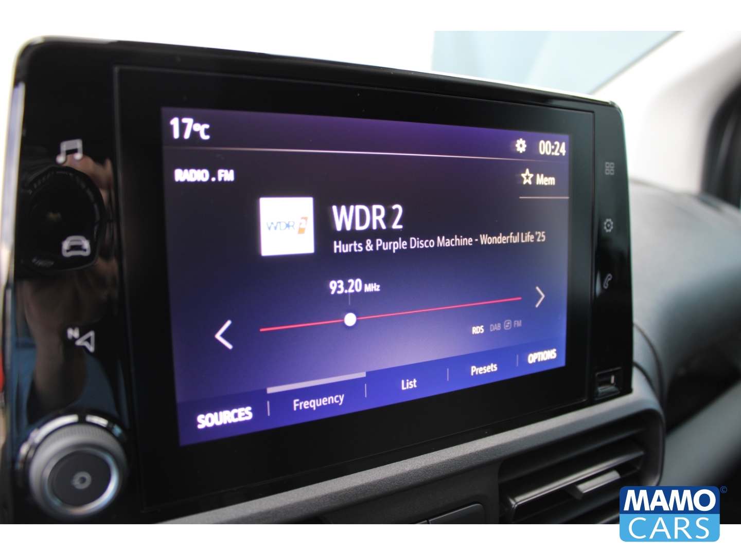 Fahrzeugabbildung Opel Combo Electric Cargo Basis/BLUETOOTH/SITZHEIZUNG/KLIMAAUTOMATIK