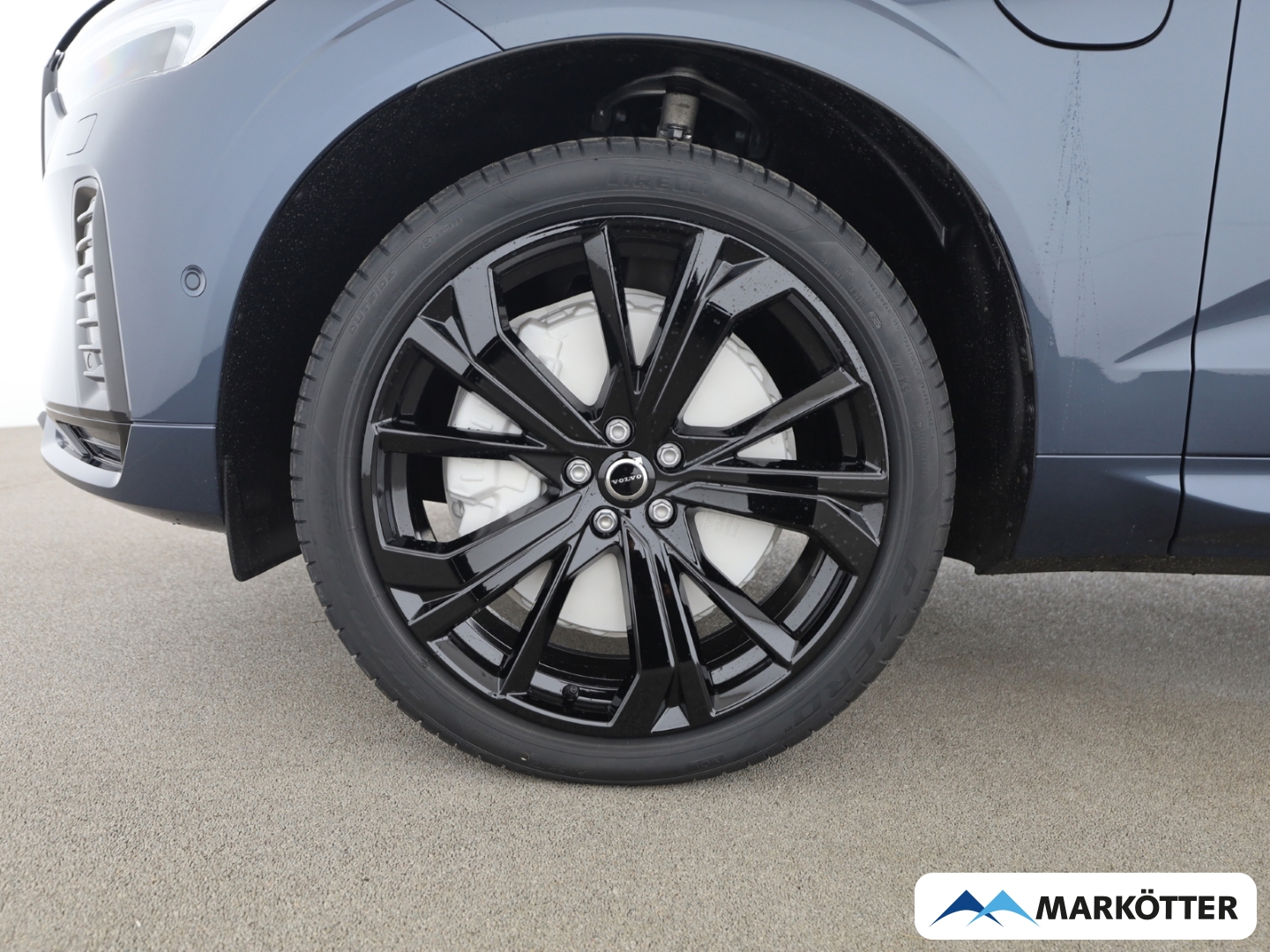 Fahrzeugabbildung Volvo XC60 T8 AWD Plus Black Edition Plug-In Hybrid