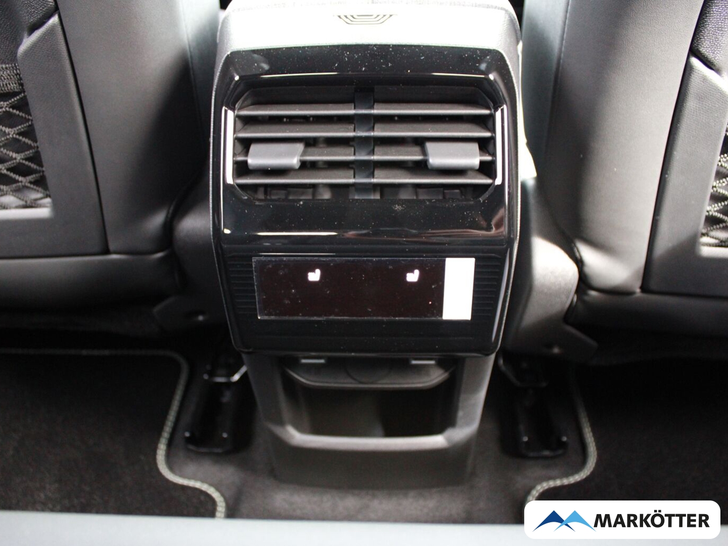 Fahrzeugabbildung Peugeot 3008 Elektromotor 230 Long Range GT, Alcantara-Memory, AHK, Elektr. Heckklappe,