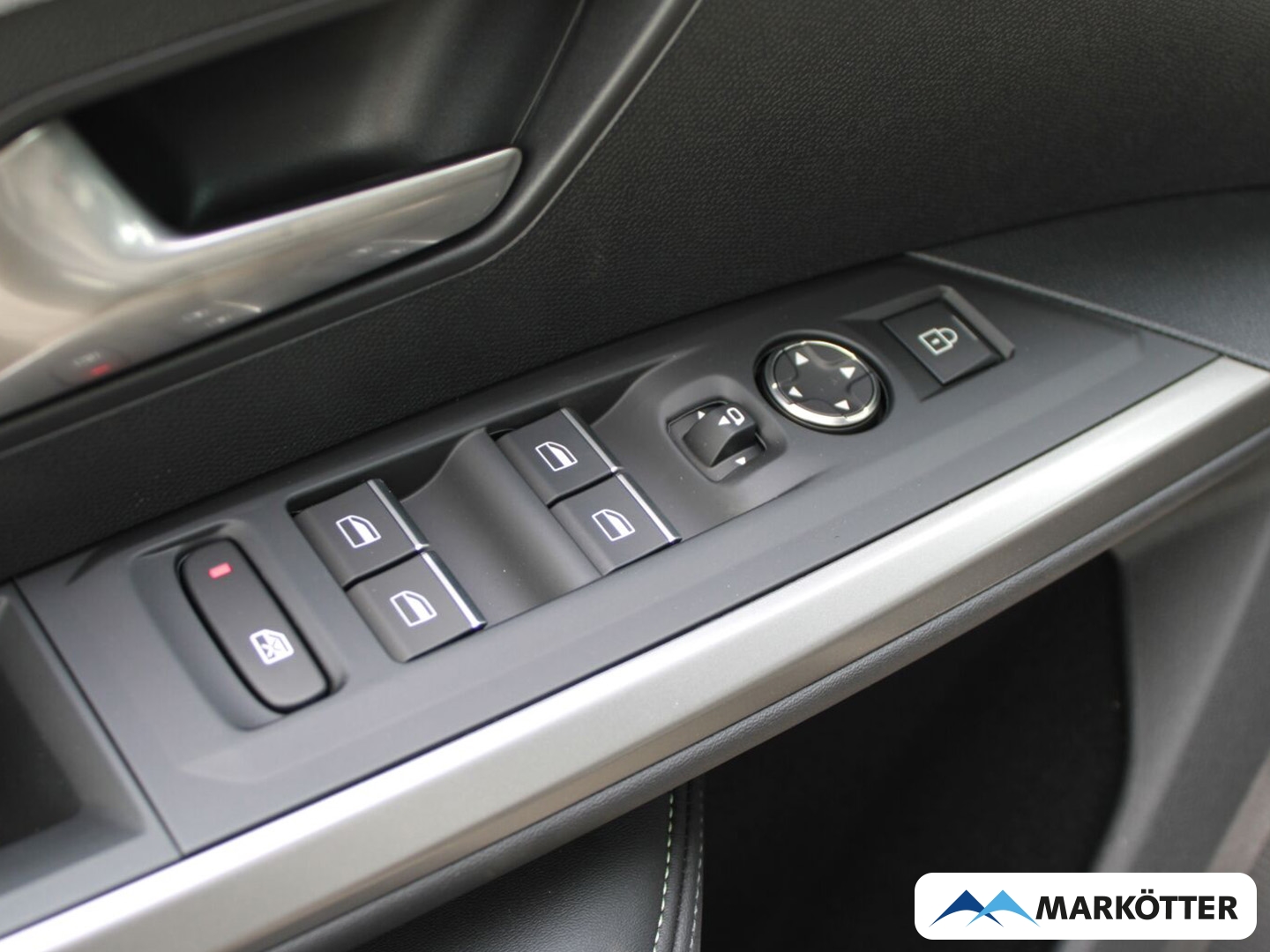Fahrzeugabbildung Peugeot 3008 Elektromotor 230 Long Range GT, Alcantara-Memory, AHK, Elektr. Heckklappe,