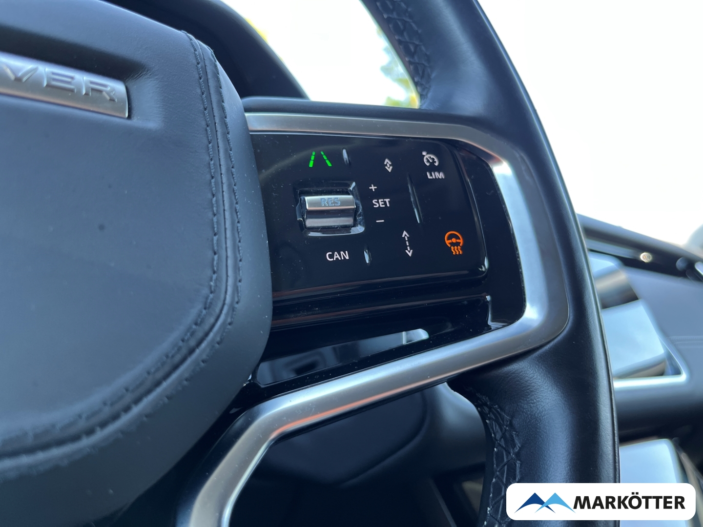 Fahrzeugabbildung Land Rover Range Rover Velar P400e S Black-Pkt/ACC/AHK/20''