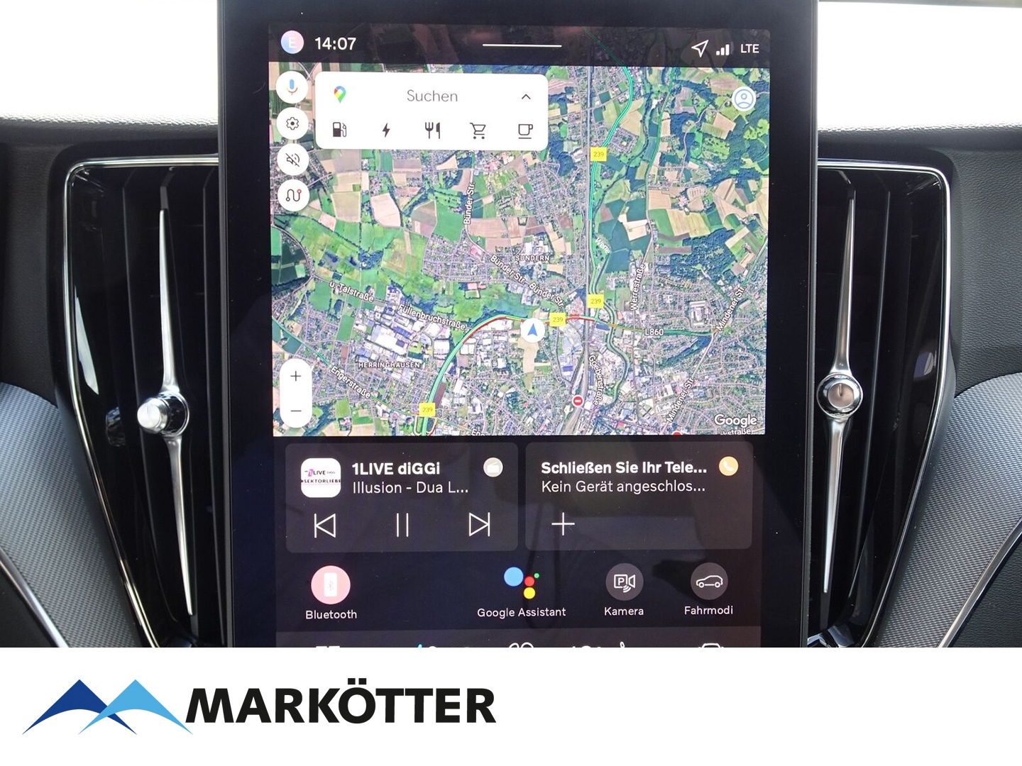 Fahrzeugabbildung Volvo XC60 T6 AWD Plus Black Edition Plug-In Hybrid