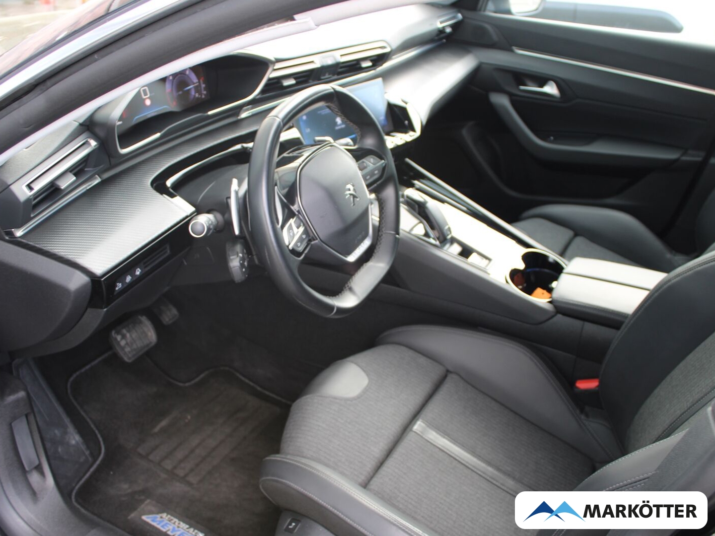 Fahrzeugabbildung Peugeot 508 SW Allure NAVI/SAM/LED/TEMP/SHZ/CAM