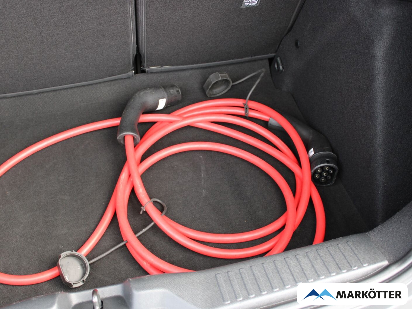Fahrzeugabbildung Citroen e-C3 113 MAX LED/NAVI/Head-Up/11kW
