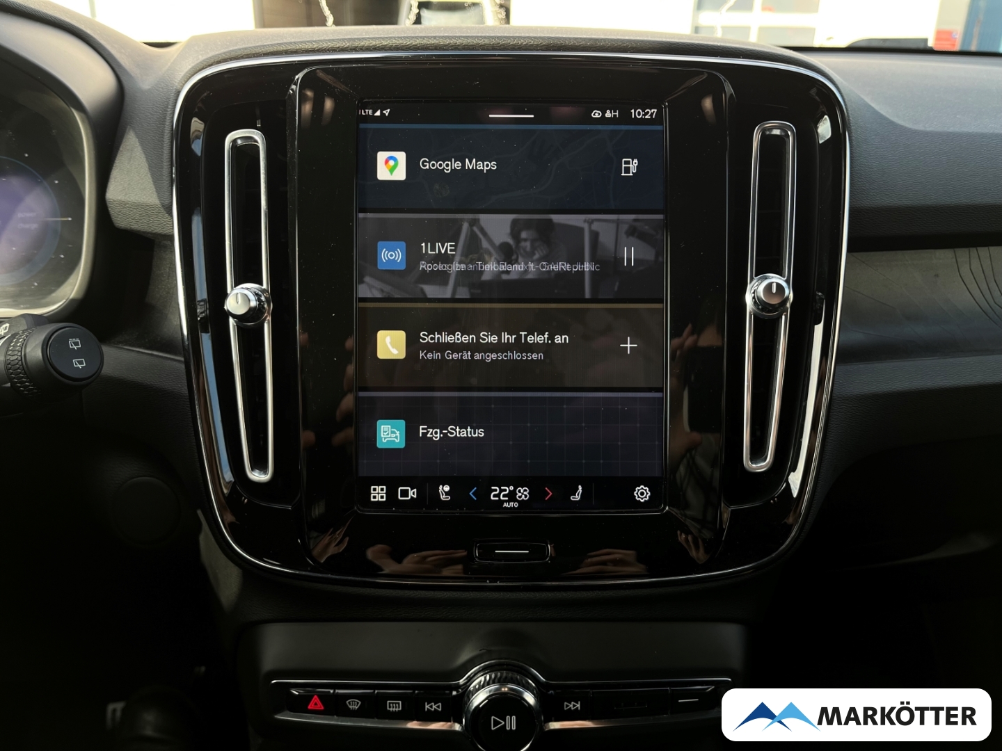 Fahrzeugabbildung Volvo XC40 Volvo Pro Recharge Pure 2WD SHZ/CAM/StandHZG/LED