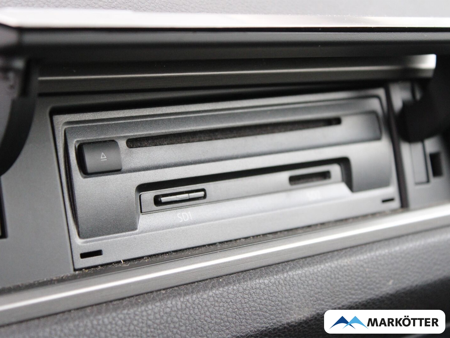 Fahrzeugabbildung Volkswagen Touran Comfortline BMT ACC/NAVI/R-Line/SHZ