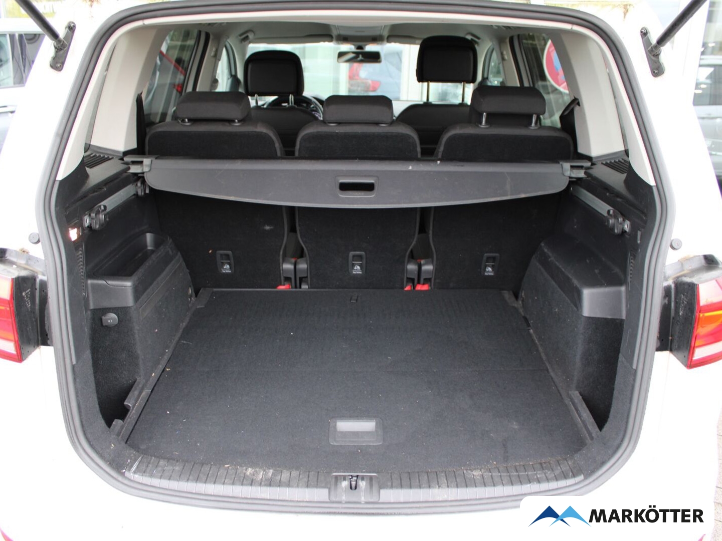 Fahrzeugabbildung Volkswagen Touran Comfortline BMT ACC/NAVI/R-Line/SHZ