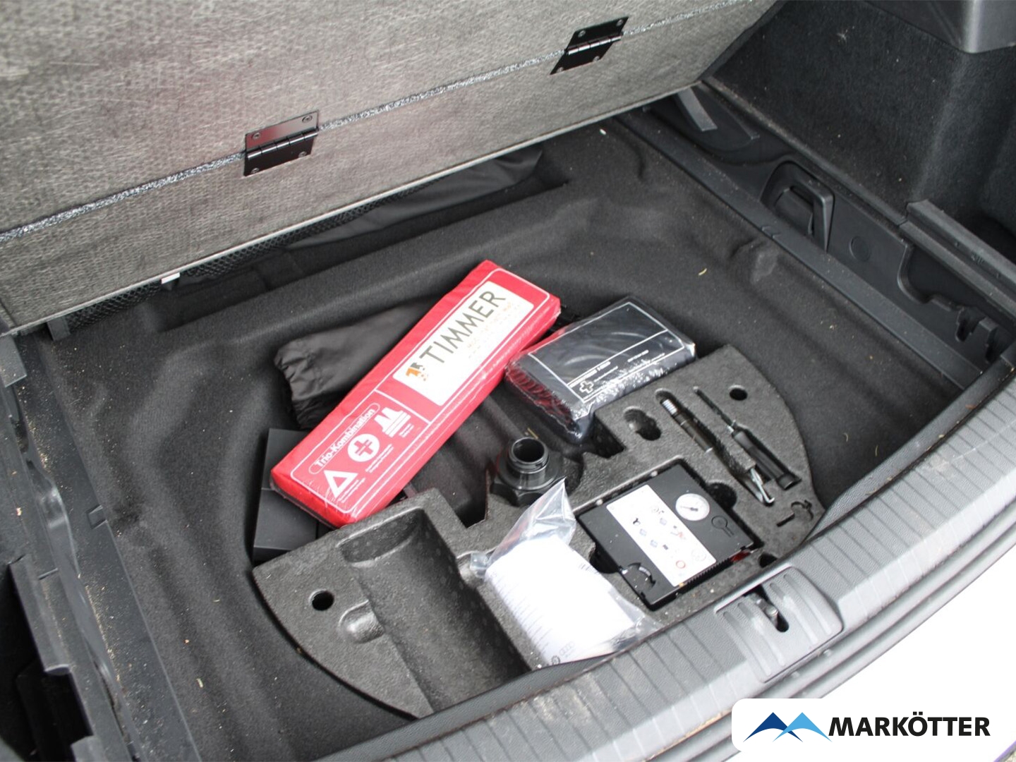 Fahrzeugabbildung Volkswagen Touran Comfortline BMT ACC/NAVI/R-Line/SHZ