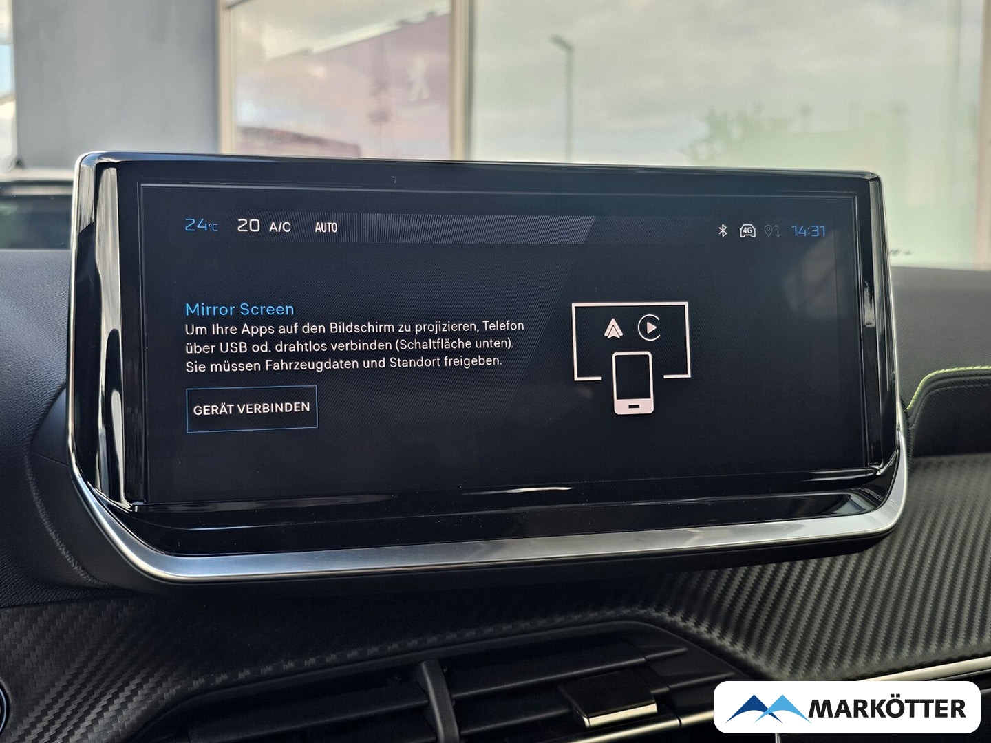 Fahrzeugabbildung Peugeot 2008 Hybrid 145 GT Panorama, 360° Kamera, Navi