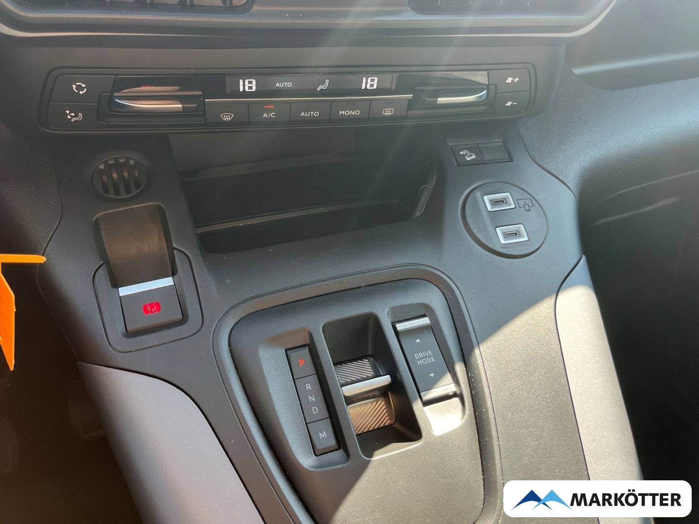 Fahrzeugabbildung Opel Combo Life 1.5D Ultimate ACC/SHZ/Totwinkel