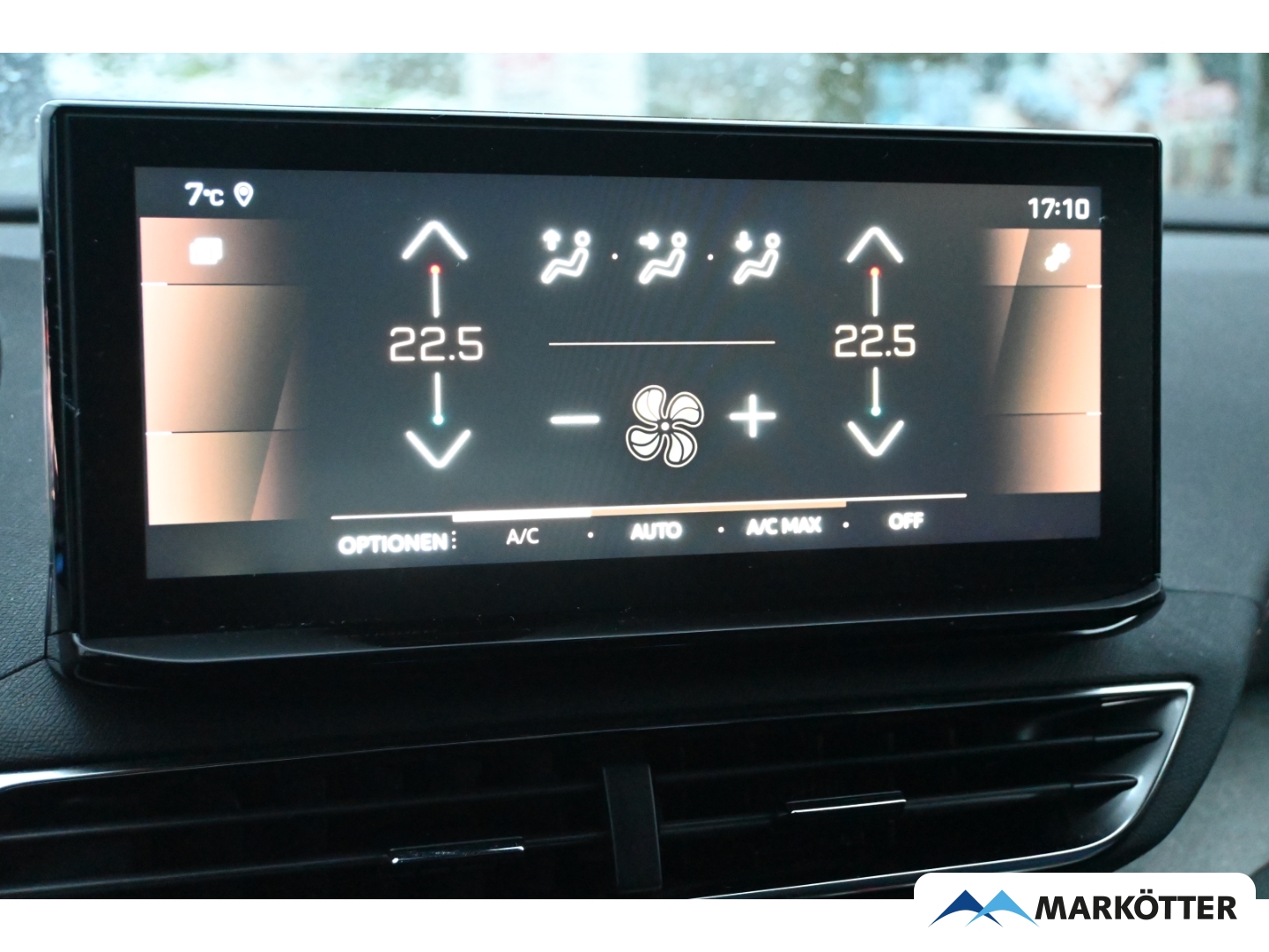 Fahrzeugabbildung Peugeot 3008 130 GT ACC/AHK/Keyless/Totwinkel/LED