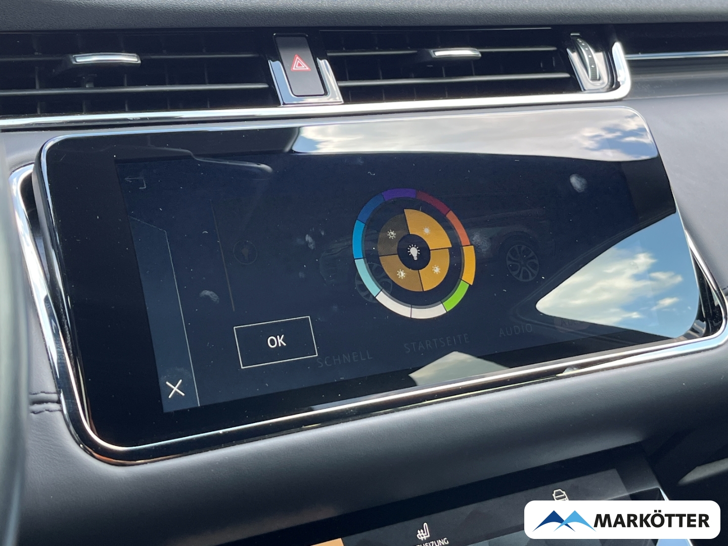 Fahrzeugabbildung Land Rover Range Rover Evoque P250 R-Dynamic HSE ACC/AHK