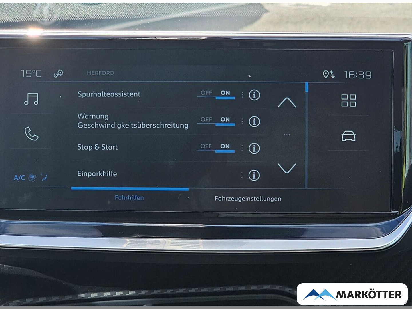 Fahrzeugabbildung Peugeot 208 Style, Sitzheizung, Einparkhilfe hinten