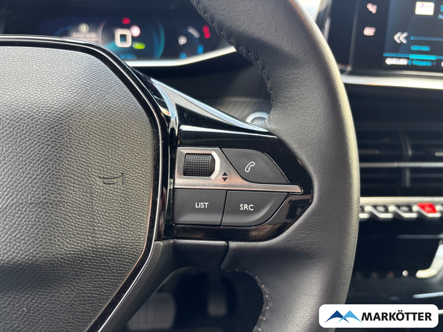 Fahrzeugabbildung Peugeot 208 e- Allure Pack ACC/CAM/LED/SHZ/CARPLAY/11kW