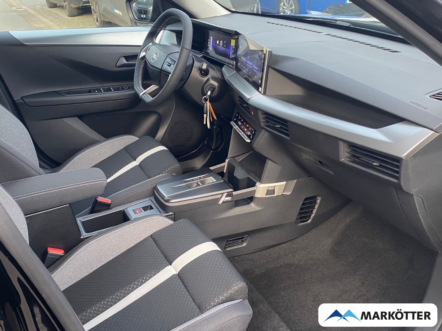 Fahrzeugabbildung Opel Frontera Electric Edition Sitz-und Lenkradheizung/Allwetterreifen