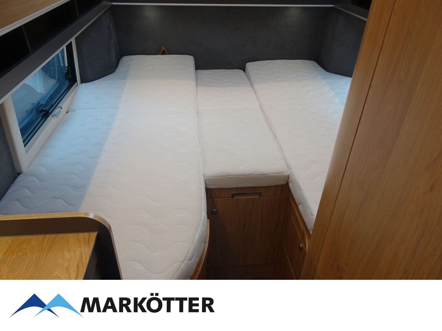 Fahrzeugabbildung Globe-Traveller Voyager Z SOLAR*CLESANA*MAXXFAN*TRUMA 6E*SHZ