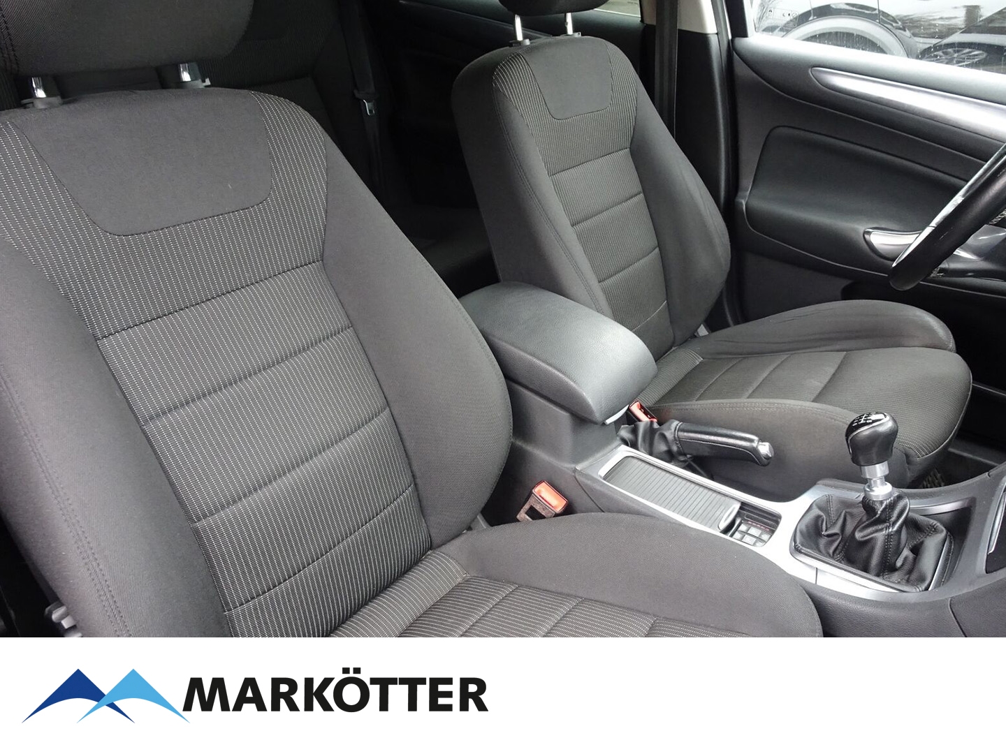 Fahrzeugabbildung Ford Mondeo Turnier Business Edition/Navi/PDC/