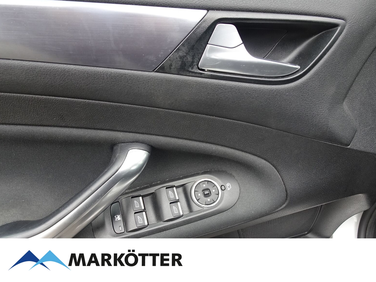 Fahrzeugabbildung Ford Mondeo Turnier Business Edition/Navi/PDC/