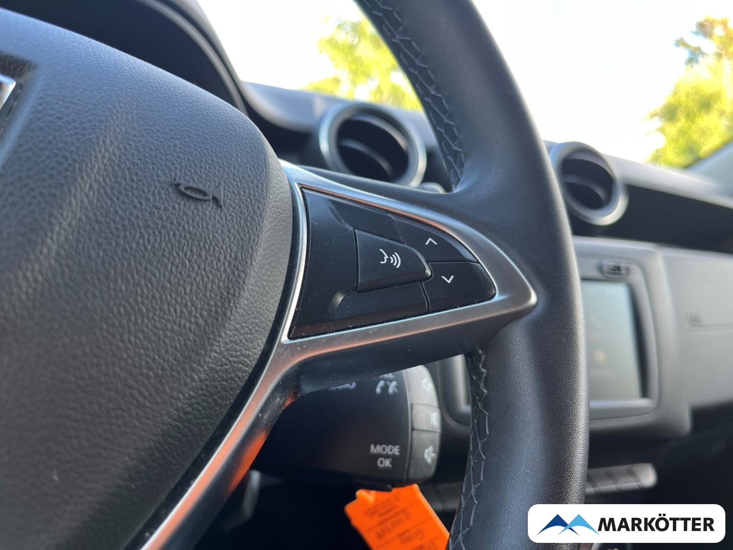Fahrzeugabbildung Dacia Duster II Prestige 1.3 AHK/Totwinkel/Sitzheizung