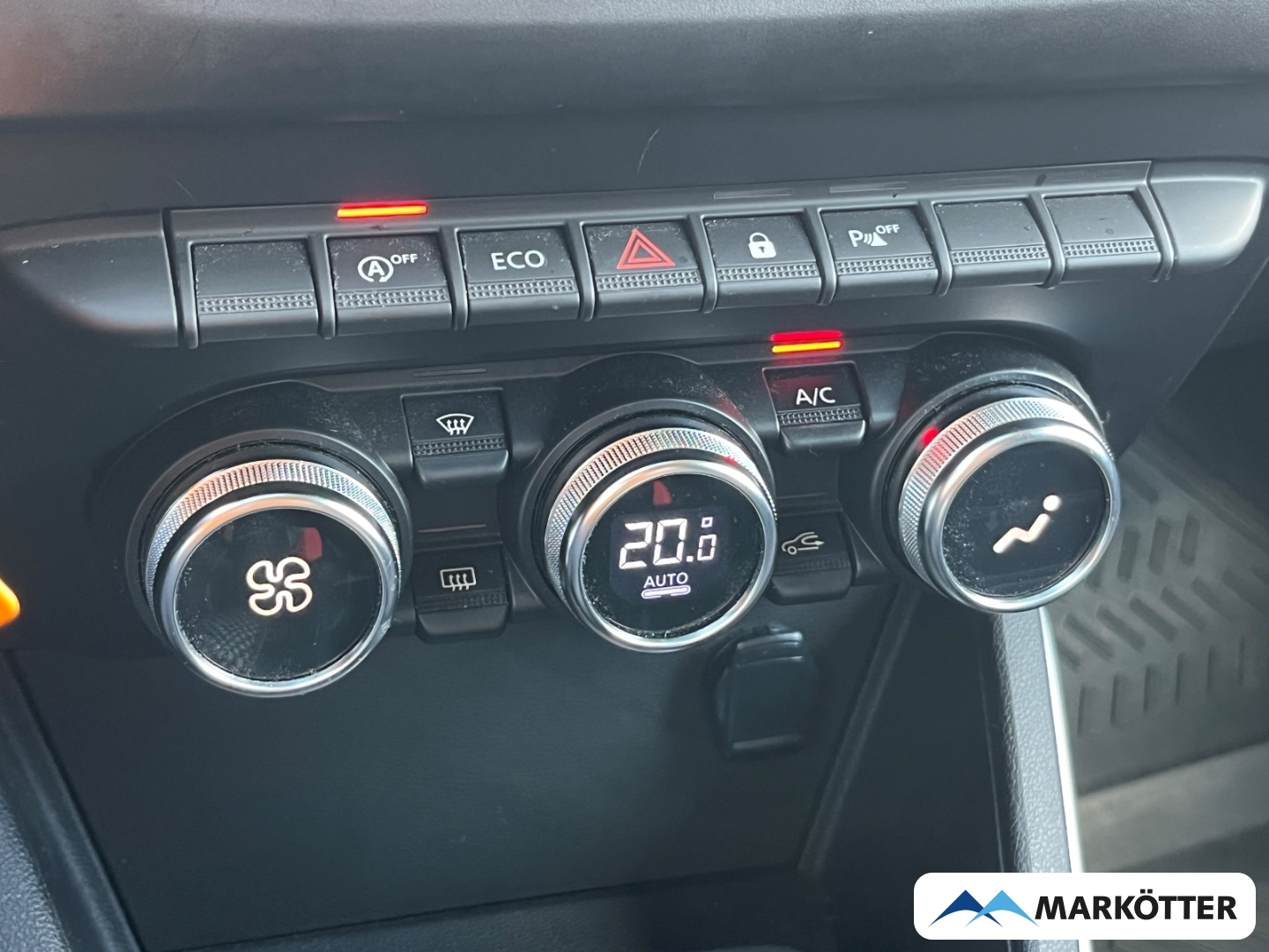 Fahrzeugabbildung Dacia Duster II Prestige 1.3 AHK/Totwinkel/Sitzheizung