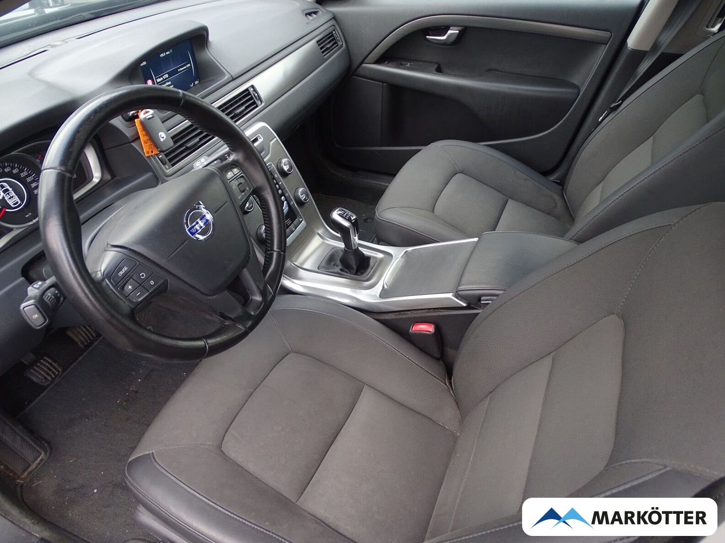 Fahrzeugabbildung Volvo V70 Kombi Linje Classic