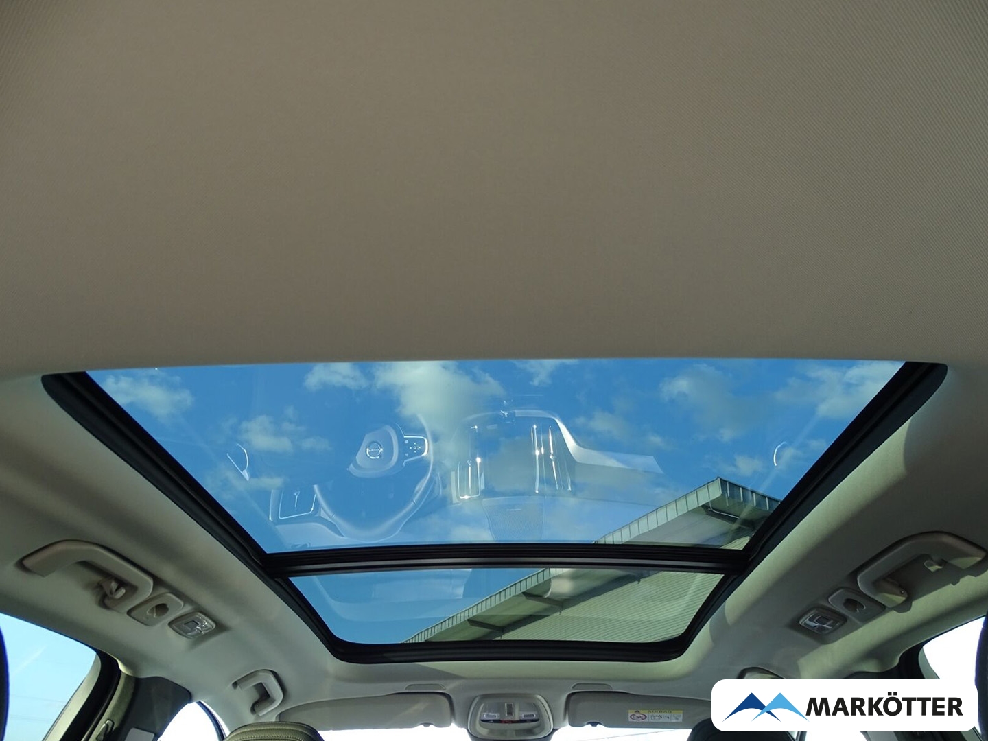 Fahrzeugabbildung Volvo XC60 T6 Plus Bright *JULI-AKTION* Fin. ab 399€