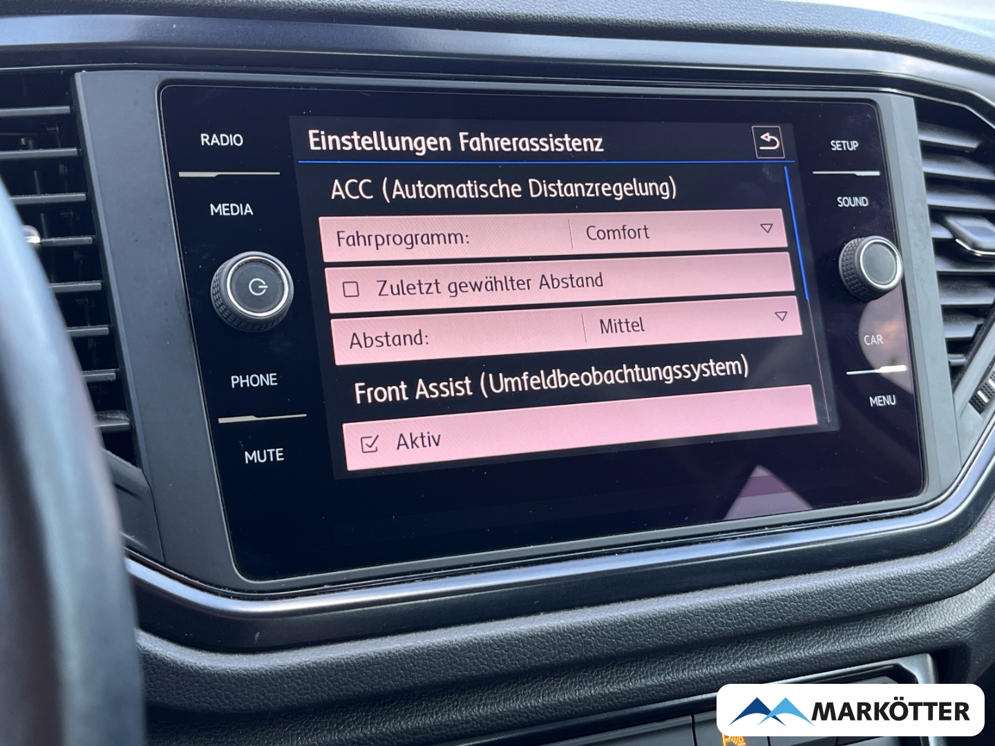 Fahrzeugabbildung Volkswagen T-Roc 1.0 TSI ACC/AHK/Navigation/Sitzheizung