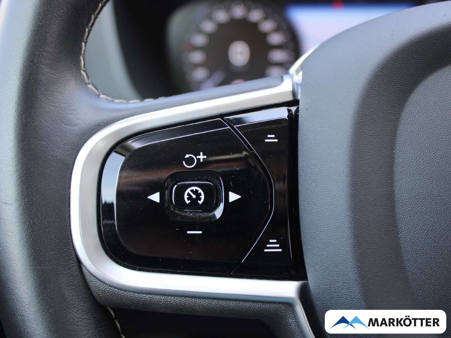 Fahrzeugabbildung Volvo XC60 D4 Inscription ACC/BLIS/Luftfahrwerk/AHK