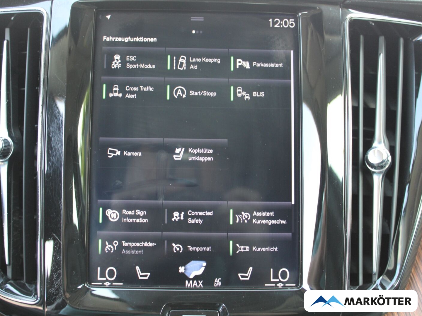 Fahrzeugabbildung Volvo XC60 D4 Inscription ACC/BLIS/Luftfahrwerk/AHK