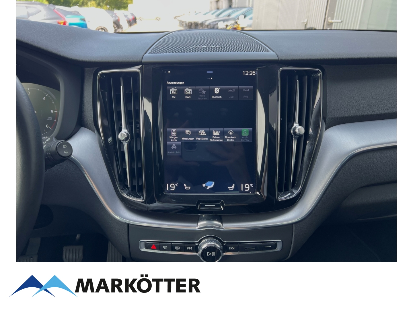Fahrzeugabbildung Volvo XC60 D3 Momentum Pro DPF EU6d-T AHK/360CAM/BLIS