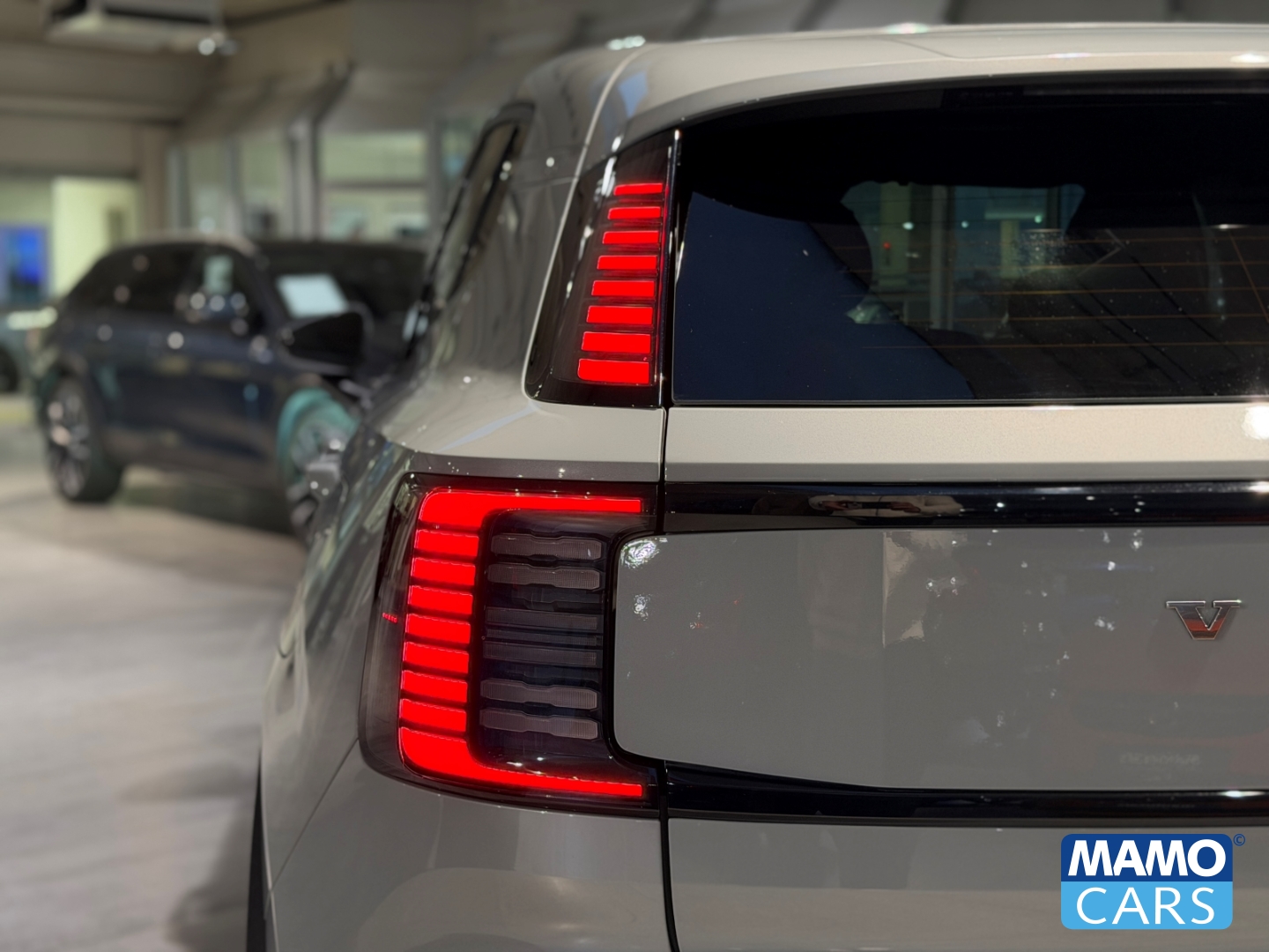 Fahrzeugabbildung Volvo EX30 Core Extended Range WP/ACC/BLIS/LHZ/SHZ/CAM