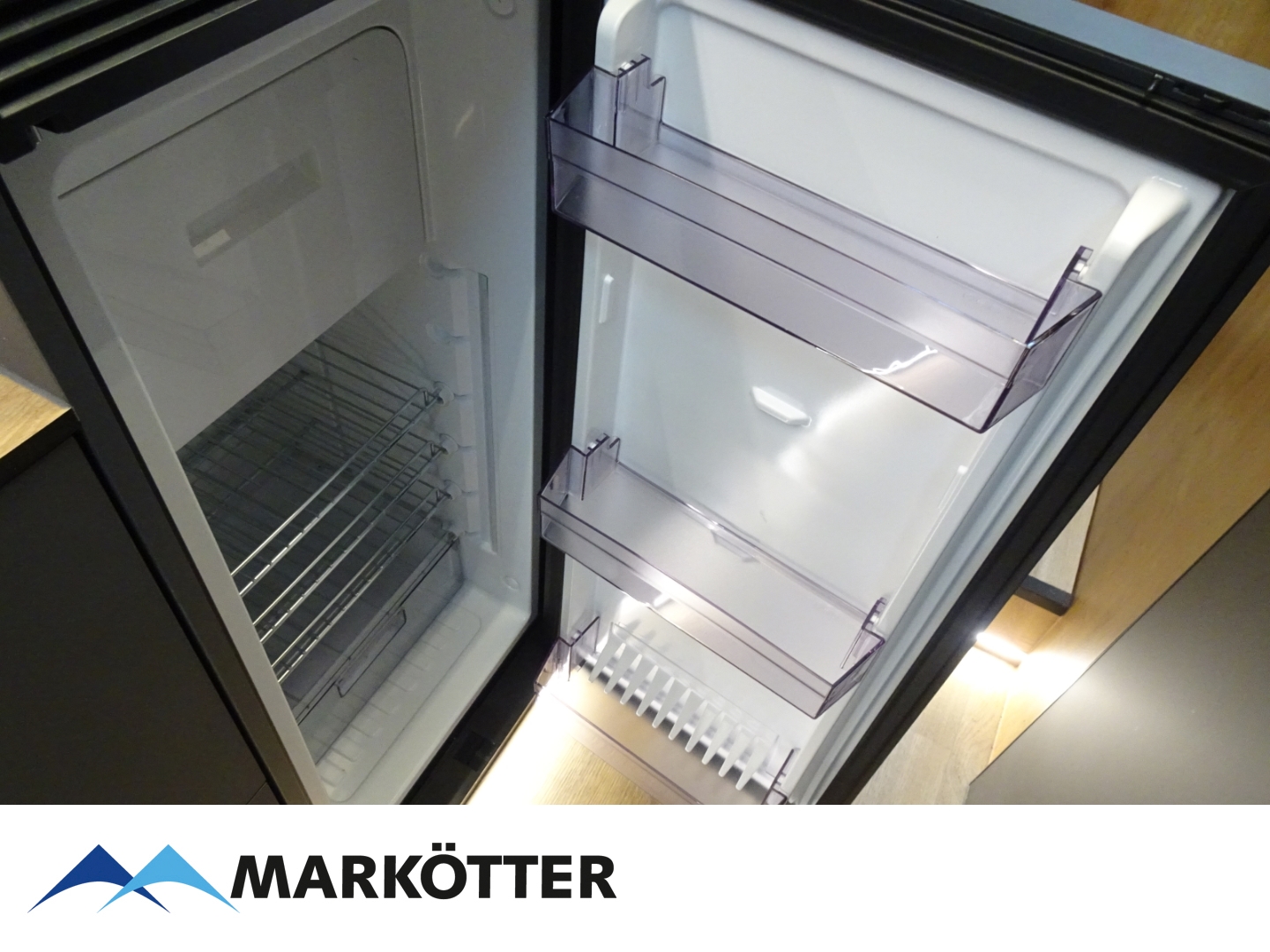 Fahrzeugabbildung Globe-Traveller Falcon 2Z *4motion*PreviewMesseEssen 25.-01.03.26