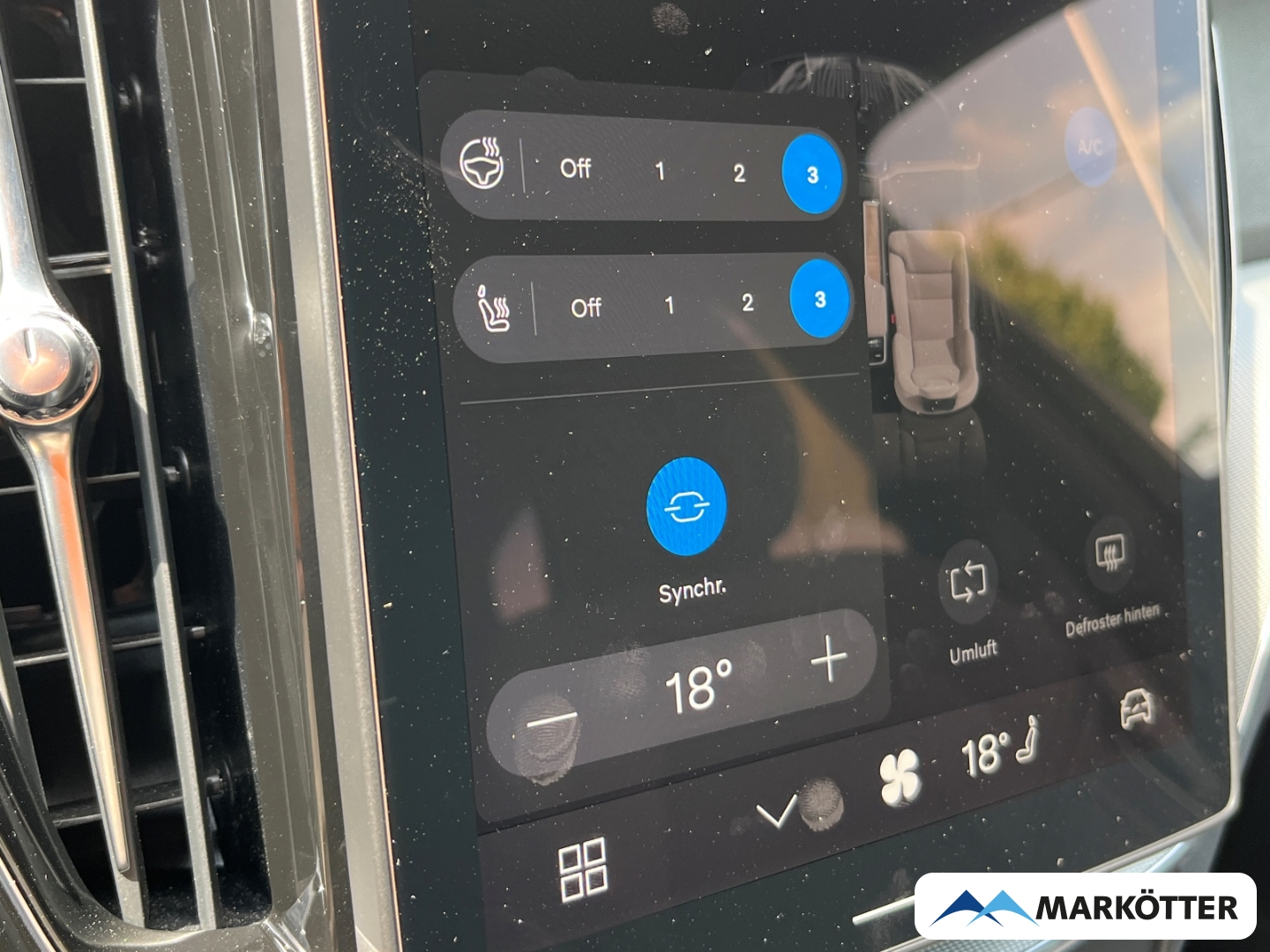 Fahrzeugabbildung Volvo XC60 T8 AWD Plus Black Recharge ACC/H&K/AHK/360°