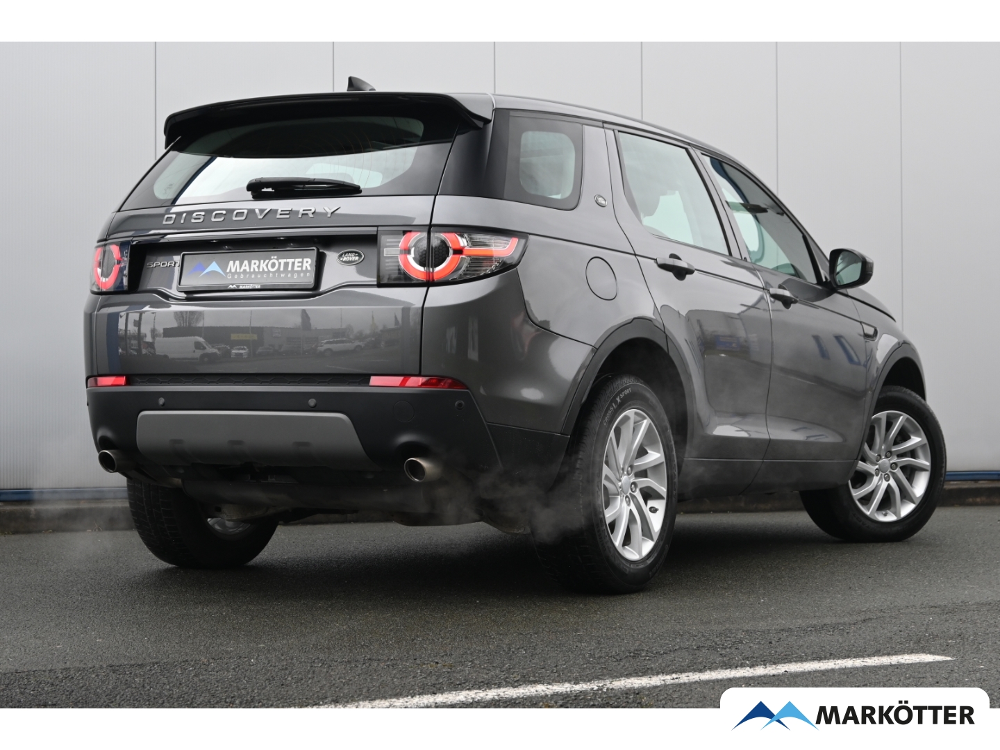 Fahrzeugabbildung Land Rover Discovery Sport TD4 SE Kamera/Panorama/Navigation