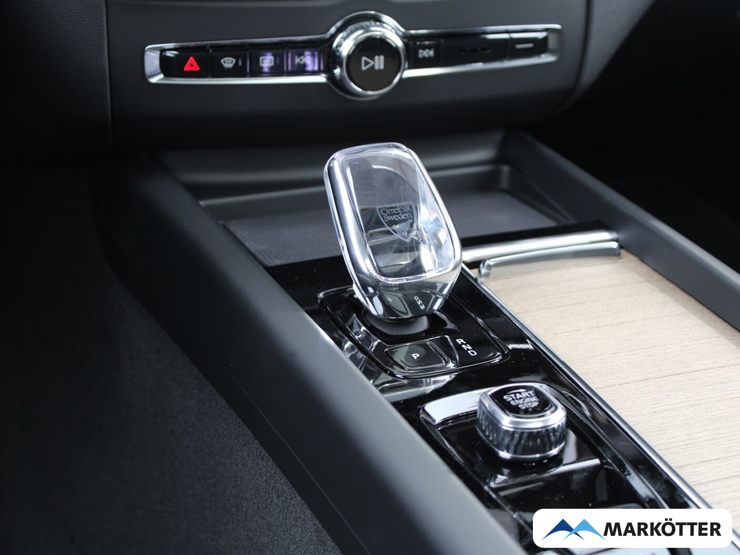 Fahrzeugabbildung Volvo XC60 Ultra Bright Recharge Plug-In Hybrid AWD