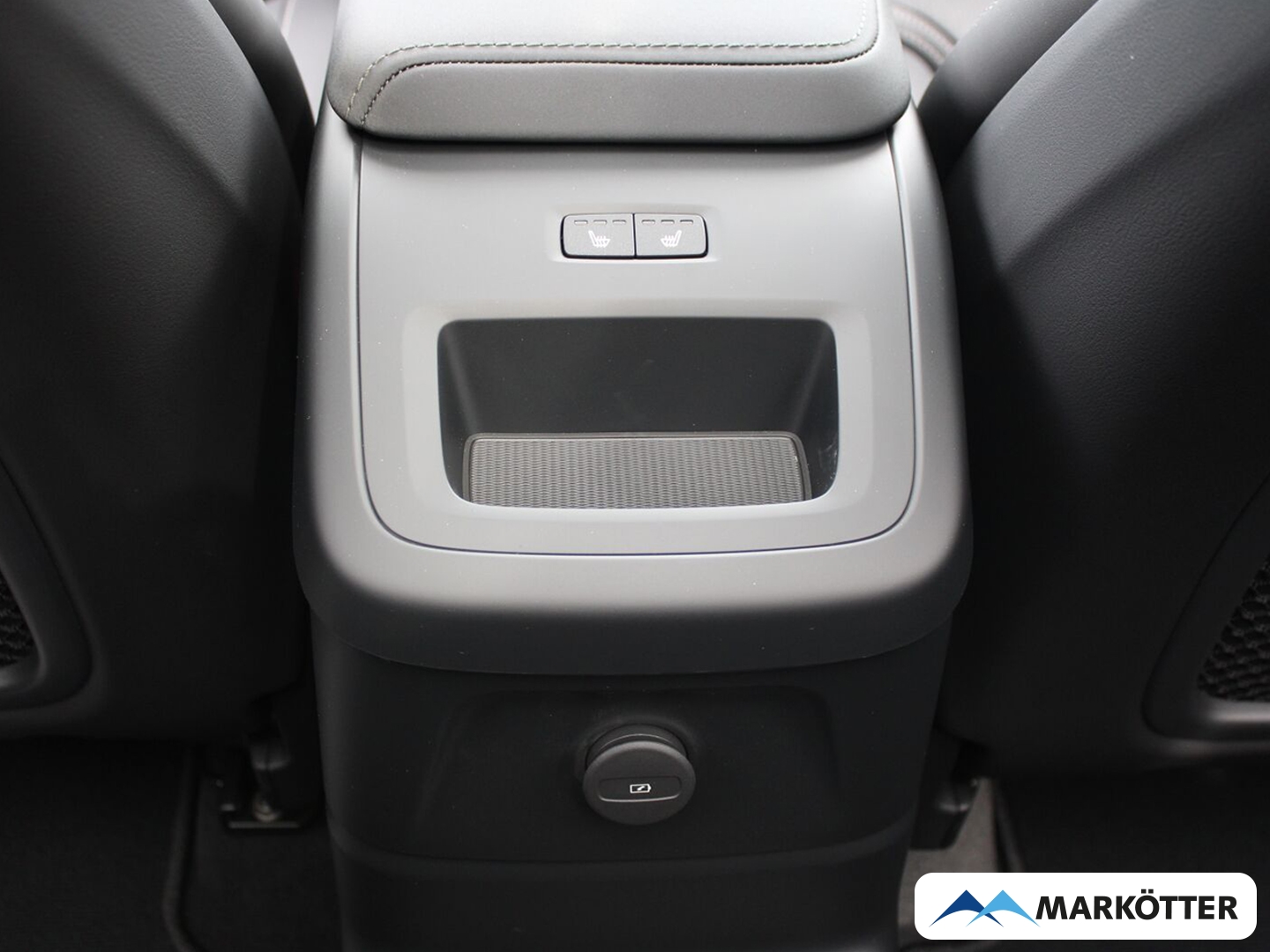 Fahrzeugabbildung Volvo XC60 Ultra Bright Recharge Plug-In Hybrid AWD